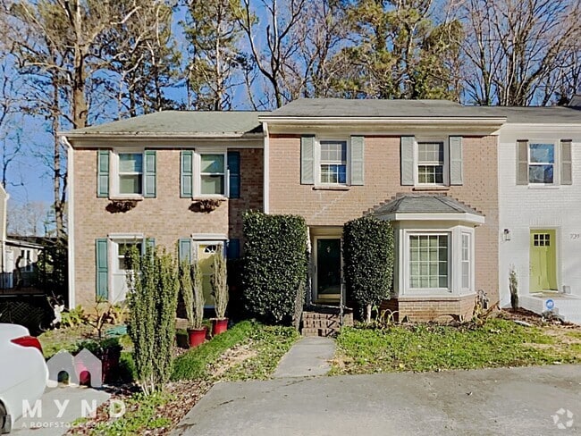 Building Photo - 727 Twin Brooks Ct
