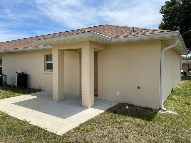 Building Photo - 8118 Juniper Rd