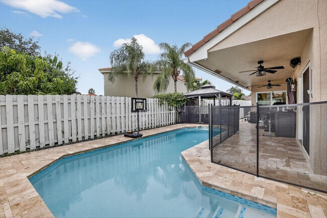 Building Photo - 1051 NW 124th Terrace