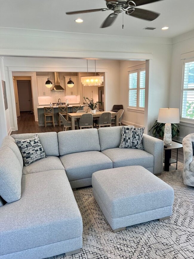 Building Photo - Coming Soon,  available February 15th______Furnished