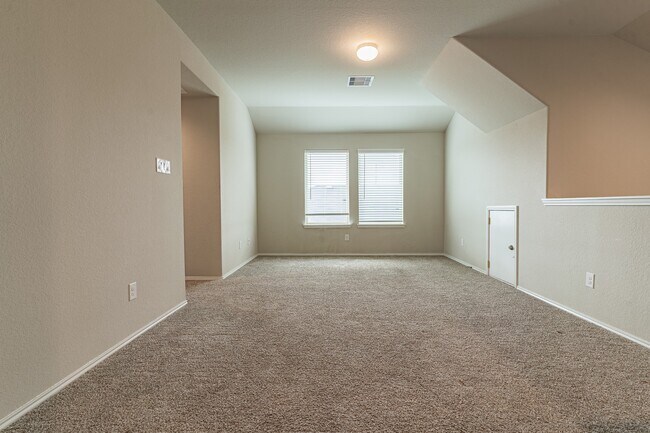 Building Photo - 1834 Brady Shores Dr