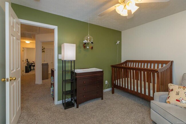 Building Photo - 616 Castle Brook Dr