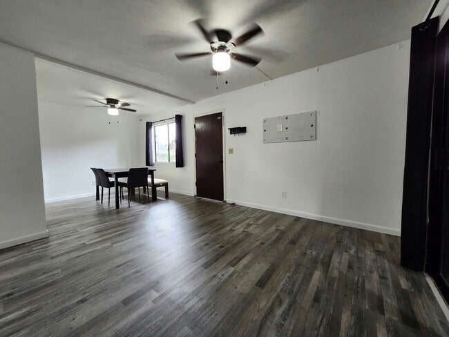 Building Photo - 2069 California Ave