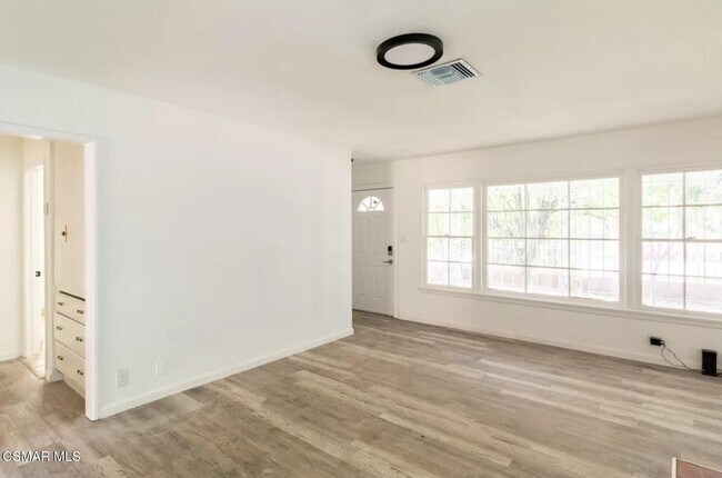 Building Photo - 12015 Riverside Dr