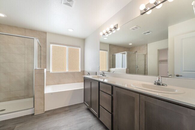 Building Photo - GORGEOUS BRAND NEW 4 BEDROOM HOME FOR LEASE!