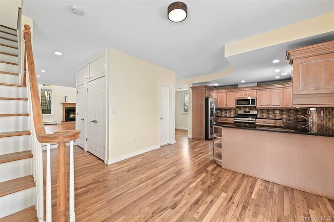 Building Photo - 65 Eiler Ln