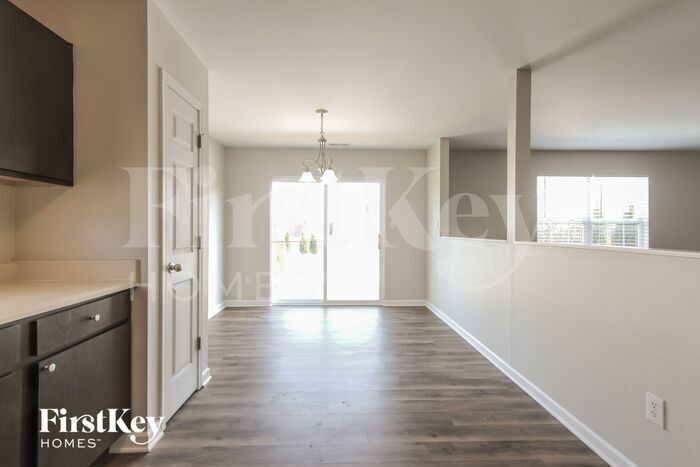Building Photo - 13731 Ayrshire Cir