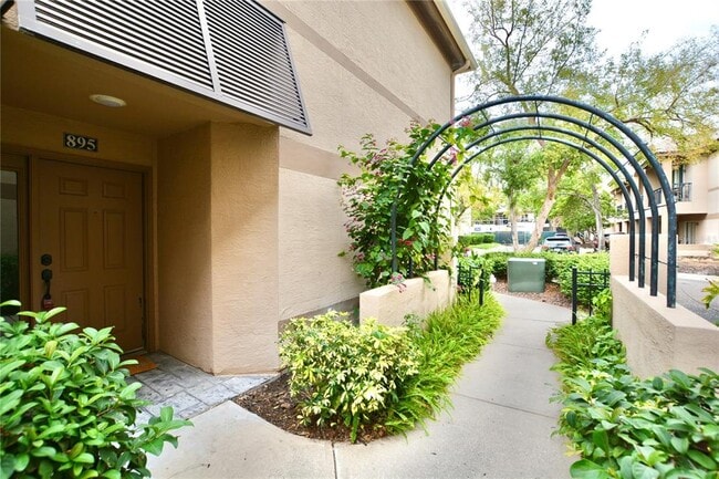 Building Photo - 895 Normandy Trace Rd