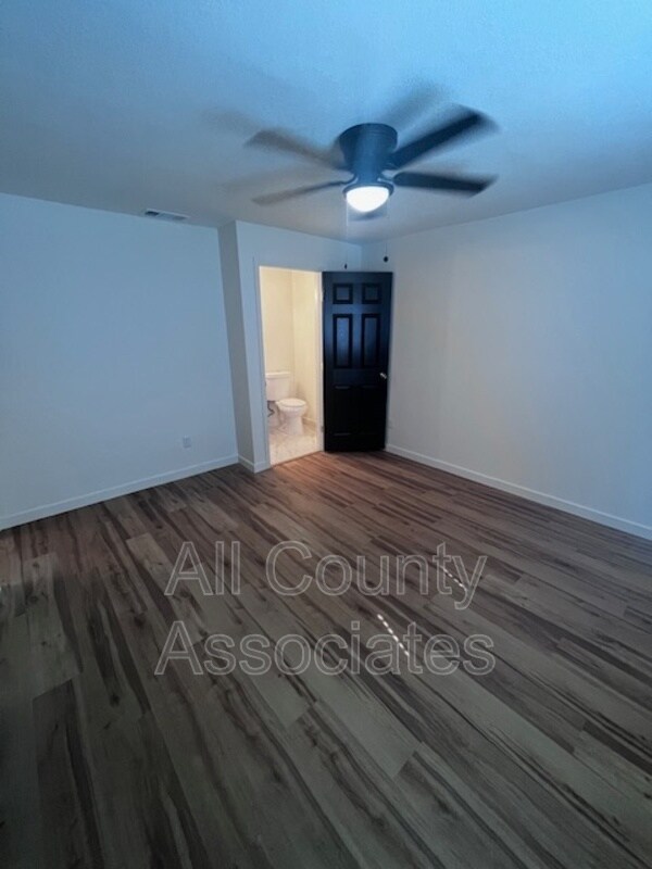 Building Photo - 2273 Norman Dr