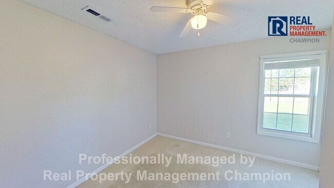 Building Photo - Quiet Ogden Home on Cul-de-Sac