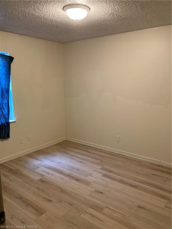 Building Photo - 220 May Ave