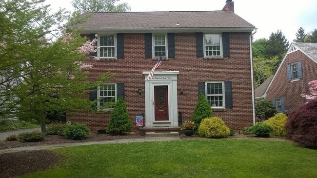 Building Photo - 149 Kready Ave