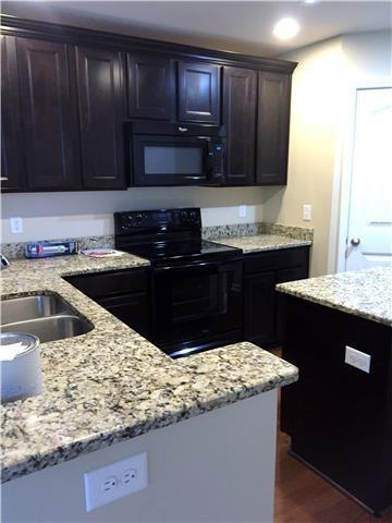 Building Photo - 246 Killian Way