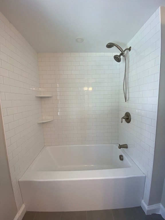 Building Photo - 16 Sears Rd