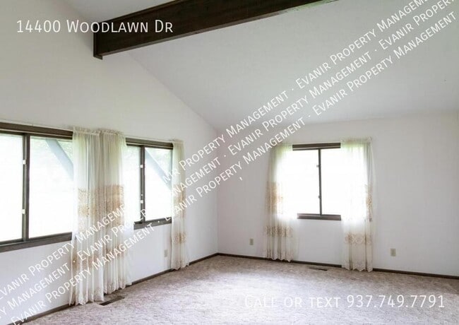 Building Photo - 14400 Woodlawn Dr