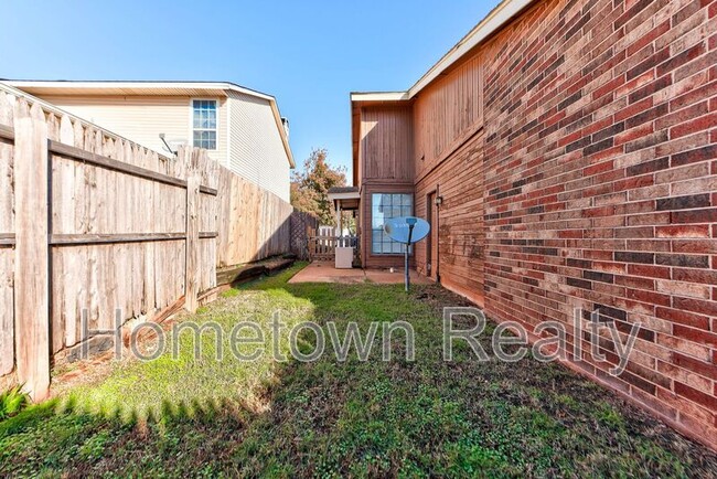 Building Photo - 432 NE 115th St