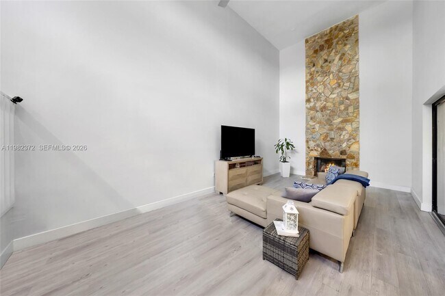 Building Photo - 6637 NW 181st Ln