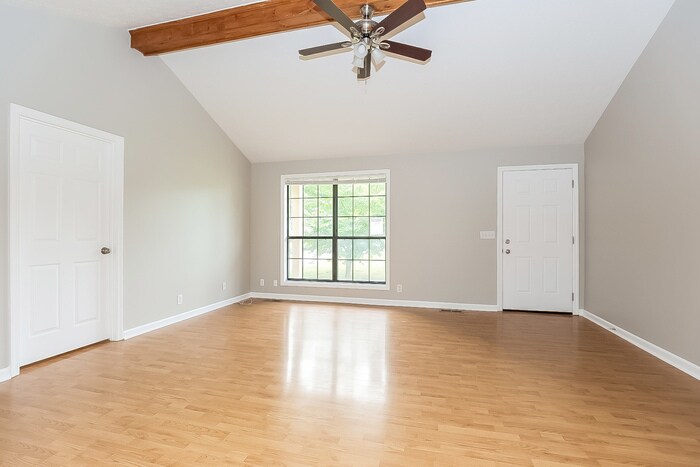 Building Photo - 406 Highland Dr