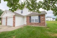 Building Photo - 1602 High Quest Cir