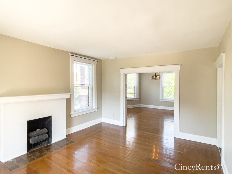 Building Photo - 3718 Ault Park Ave