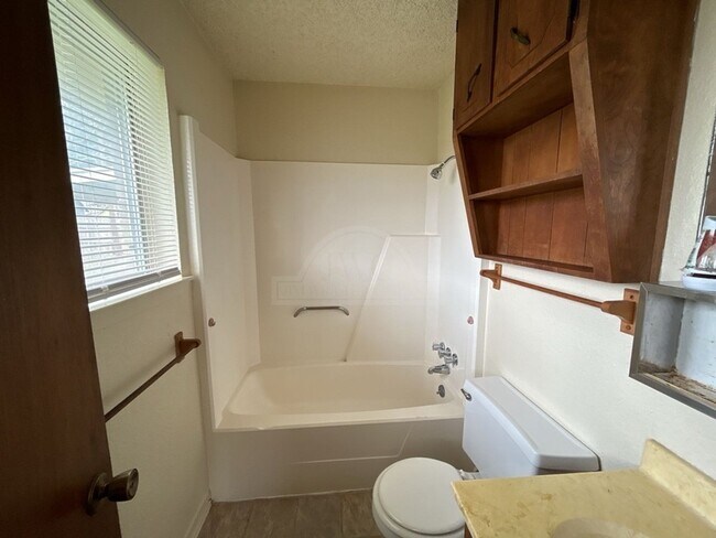 Building Photo - 2909 Trailridge Cir