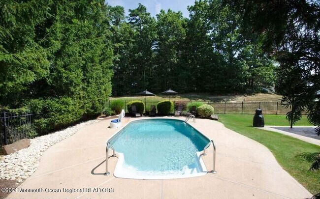 Building Photo - 2 Muirwood Ct