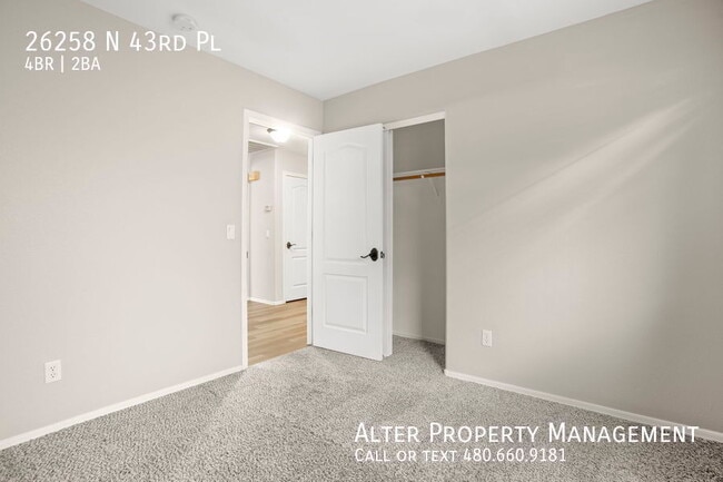 Building Photo - 26258 N 43rd Pl