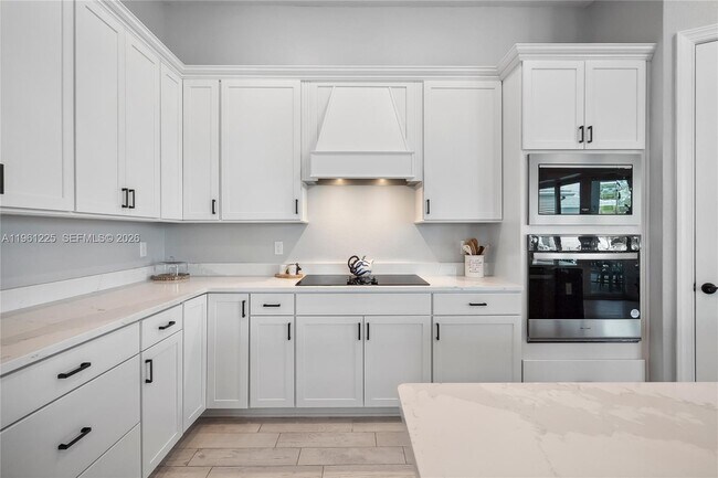 Building Photo - 9734 SW Meridian Wy