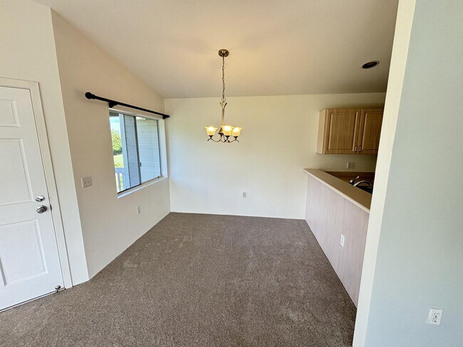 Building Photo - 92-1539-1539 Aliinui Dr