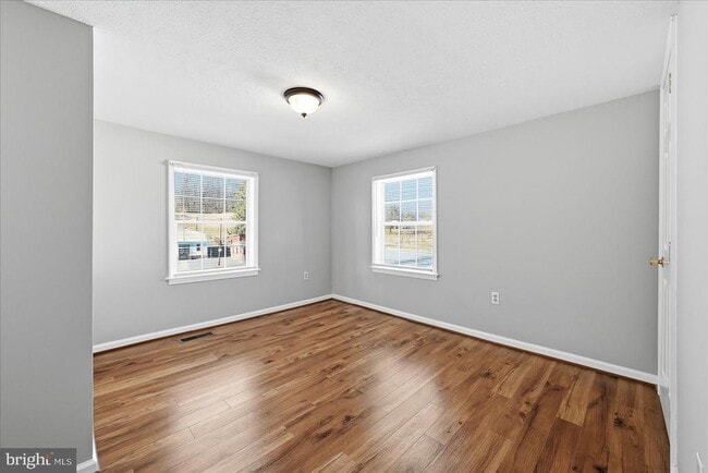 Building Photo - 37127 Butts Ln