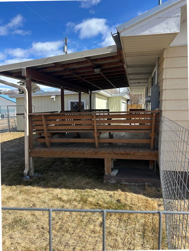 Building Photo - 405 Poppleton St