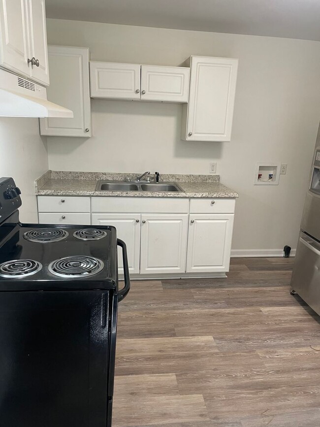 Building Photo - Adorable 3 Bedroom in Winston Salem