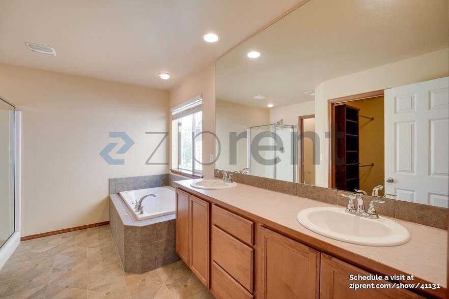 Building Photo - 22923 41st Drive Southeast