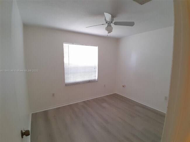 Building Photo - 15942 SW 146th Terrace