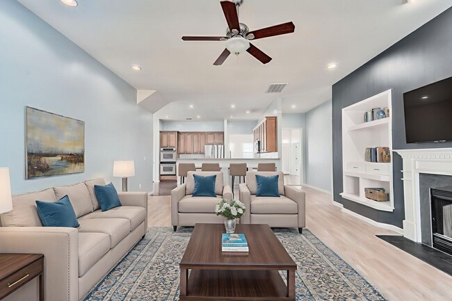 Building Photo - Elegant Two-Story Home in Tanner Plantation!