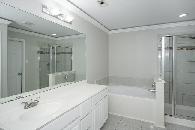 Building Photo - 2535 Elm Crossing Trail
