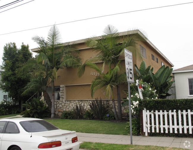 Building Photo - 11929 Jefferson Blvd