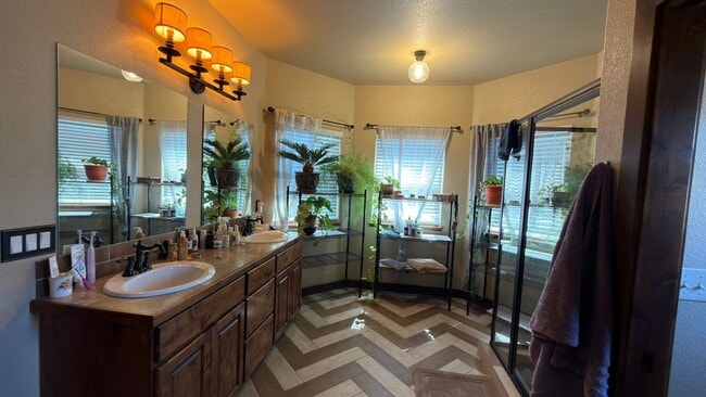 Building Photo - Great Home in Johnstown