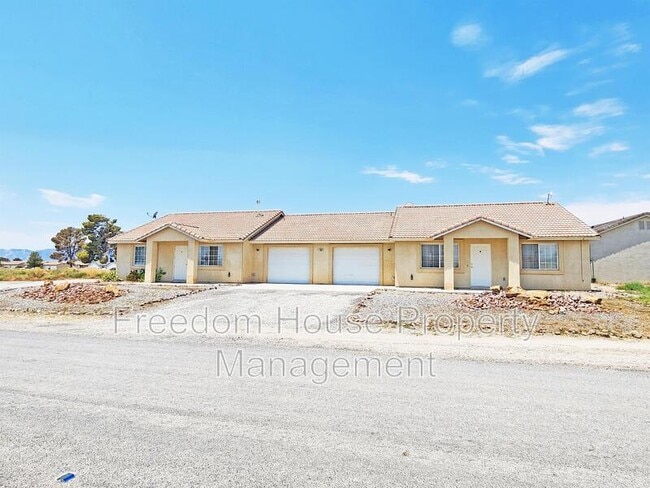 Building Photo - 600 San Lorenzo St