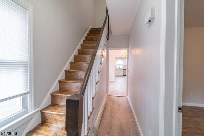 Building Photo - 75 Park Ave