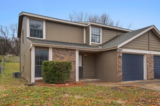 Building Photo - " Renovated 3-Bed, 2.5 Bath in Olathe - Available Now!"  1st month's rent is FREE!*