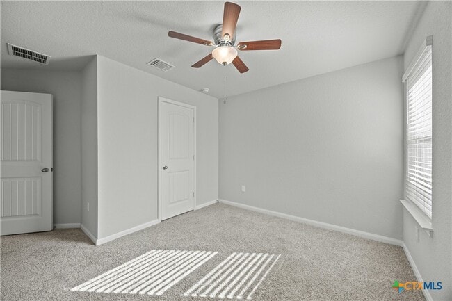 Building Photo - 118 Rochester Ln