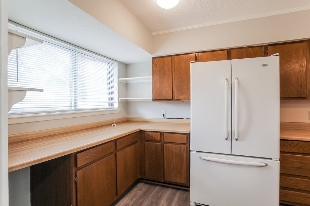 Building Photo - 200 Montrose Cir