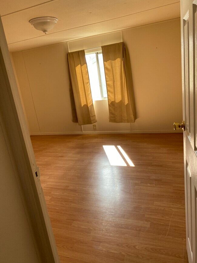 Building Photo - 200 Anderson St NW