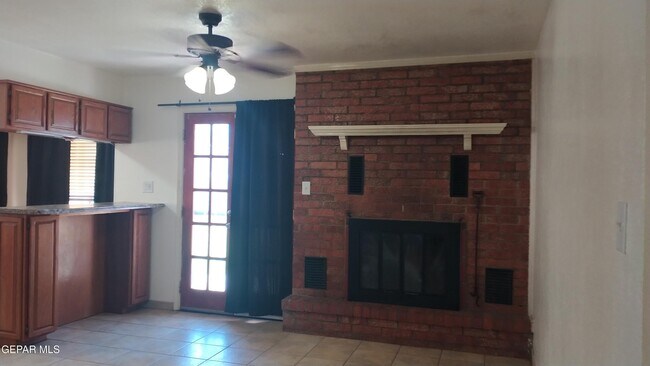 Building Photo - 5728 Dalhart Dr