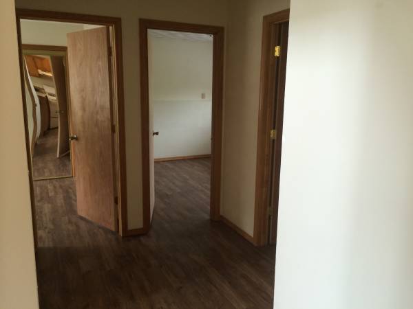 Building Photo - 1209 Jack Pine Way