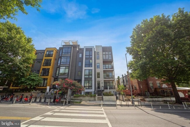 Building Photo - 3815 14th St NW