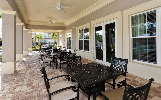 Building Photo - 8323 Enclave Way