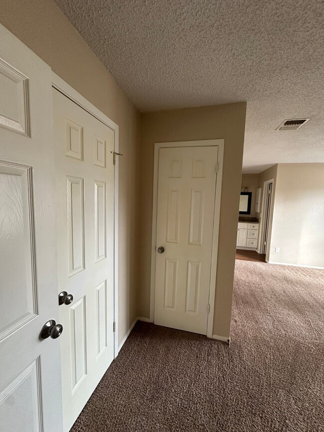 Building Photo - 22610 Leedstown Ln