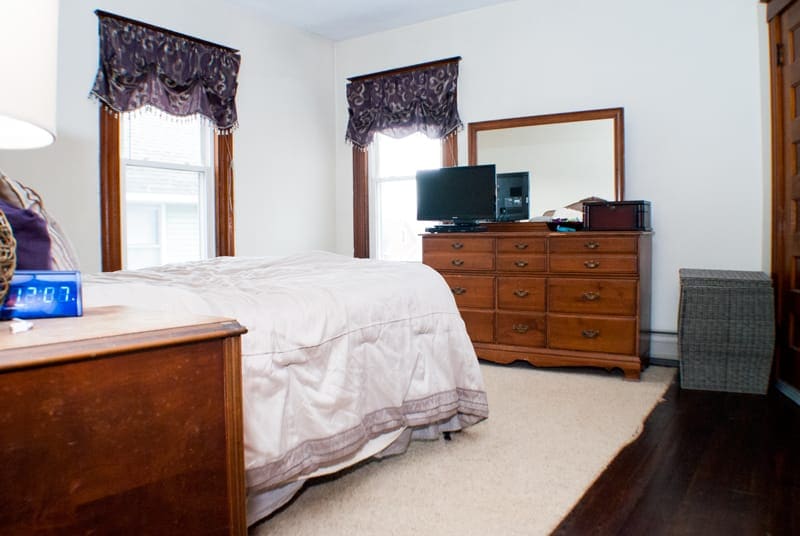 Building Photo - 344 Chestnut St